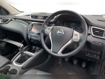 Used Nissan Qashqai 2016 for sale - 78871749: Photo