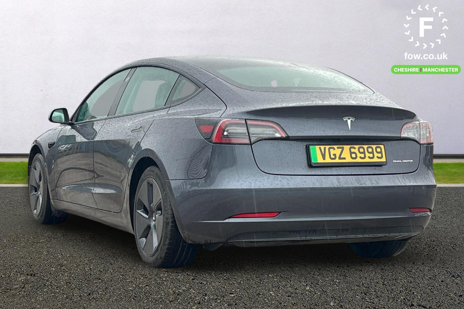 Used Tesla Model 3 2021 for sale - 76553576: Photo 2