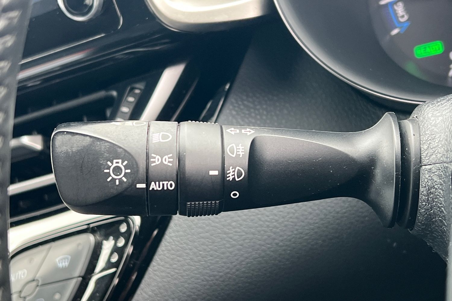 Used Toyota C-HR 2021 for sale - 77654200: Photo 15