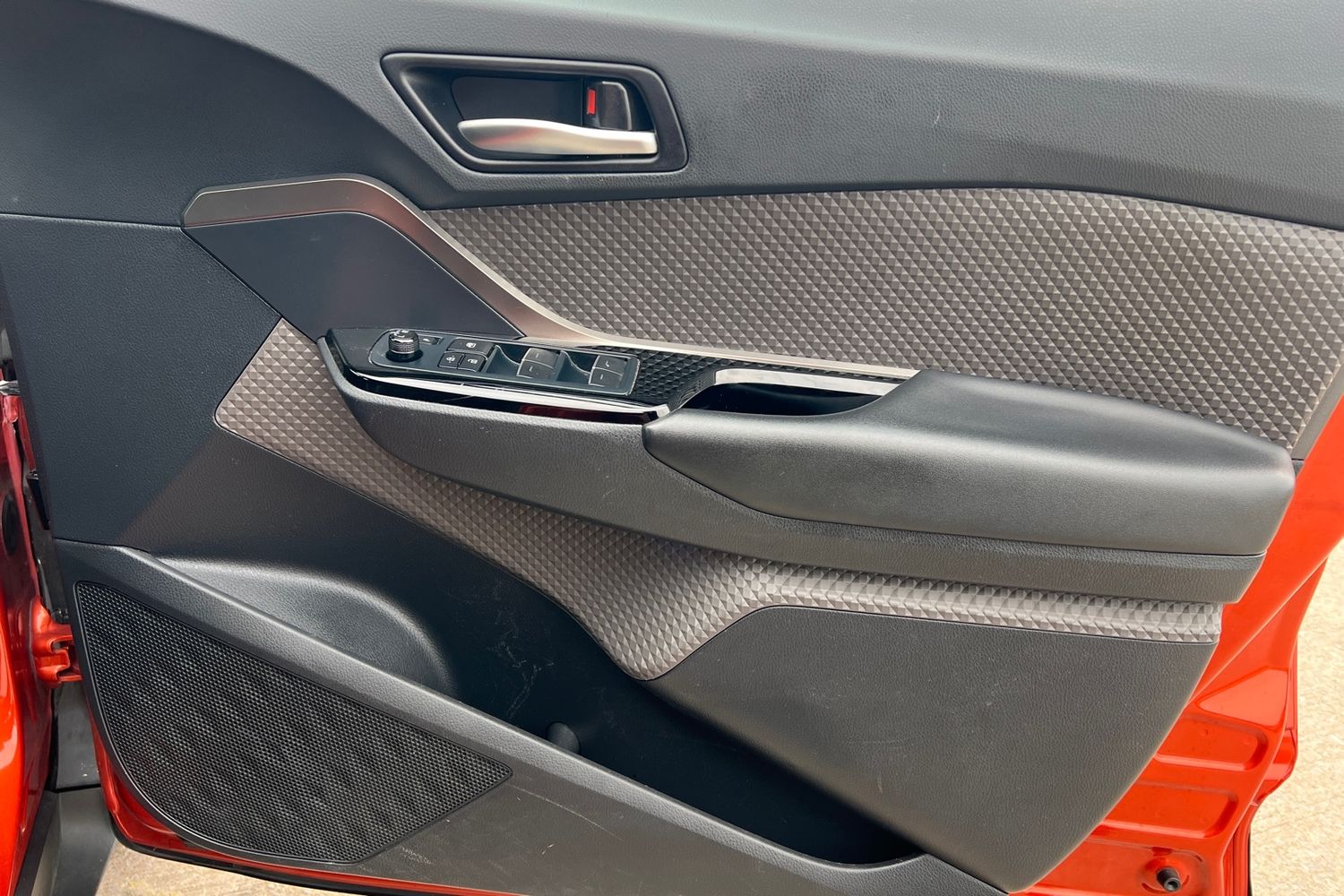 Used Toyota C-HR 2021 for sale - 77654200: Photo 19