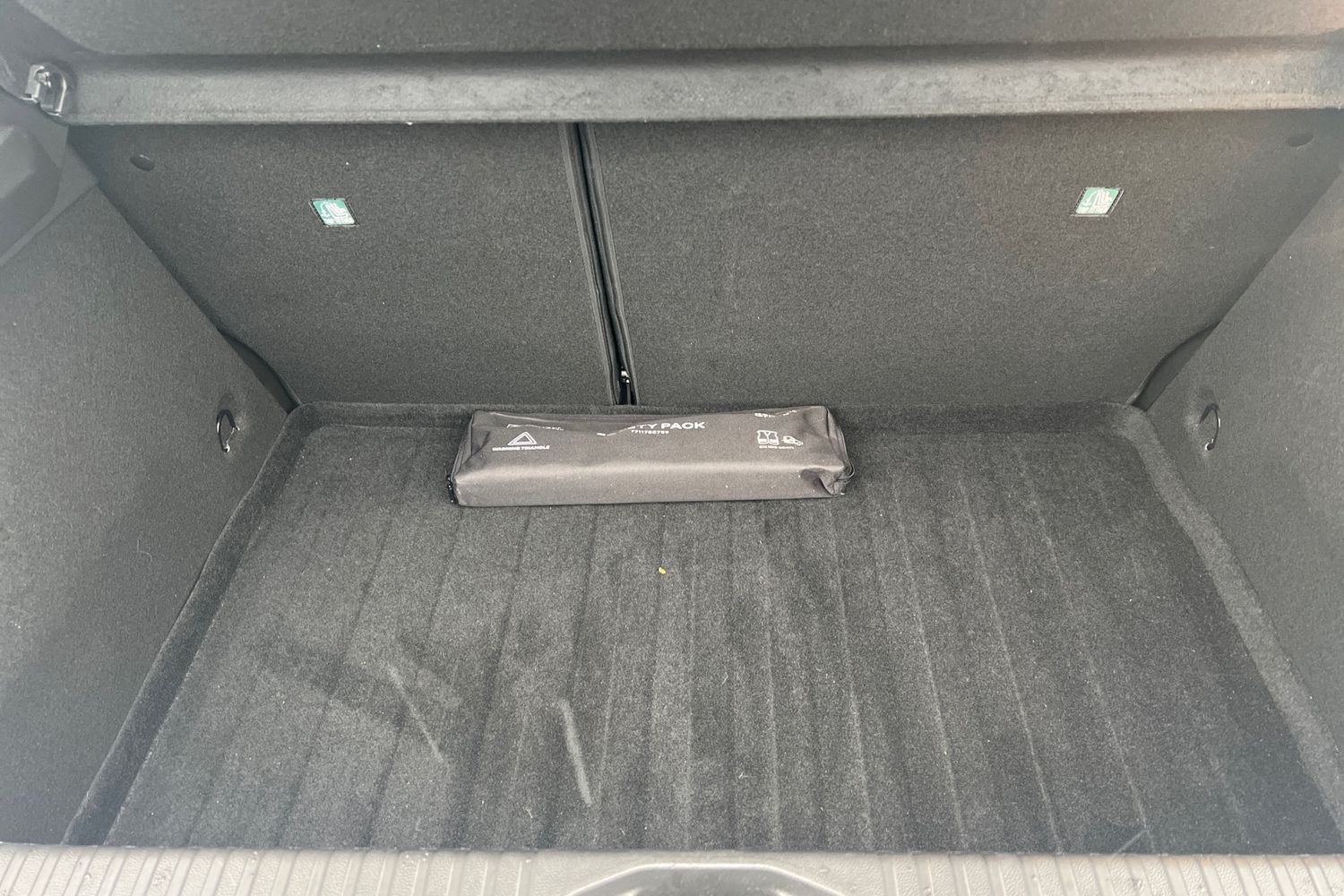 Used Renault Clio 2024 for sale - 77805274: Photo 17