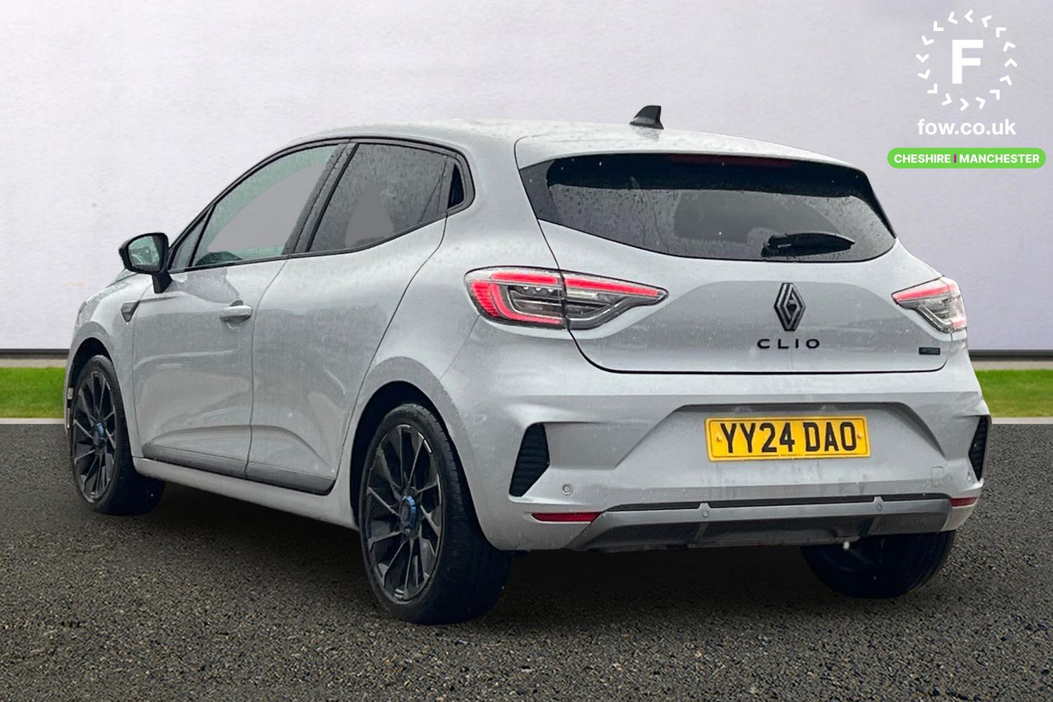 Used Renault Clio 2024 for sale - 77805274: Photo 2