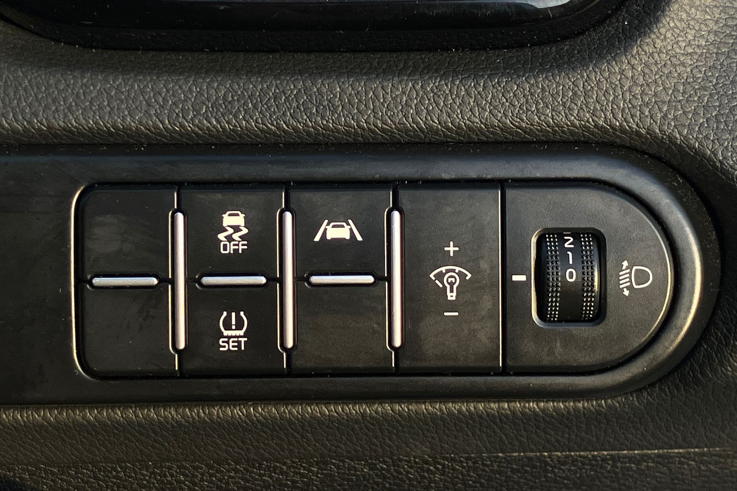 Used Kia XCeed 2023 for sale - 76739543: Photo 20