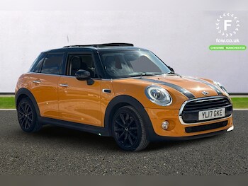 Used MINI Hatch 2017 for sale - 75690452: Photo