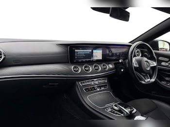 Used Mercedes-Benz E-Class 2018 for sale - 76178622: Photo 4