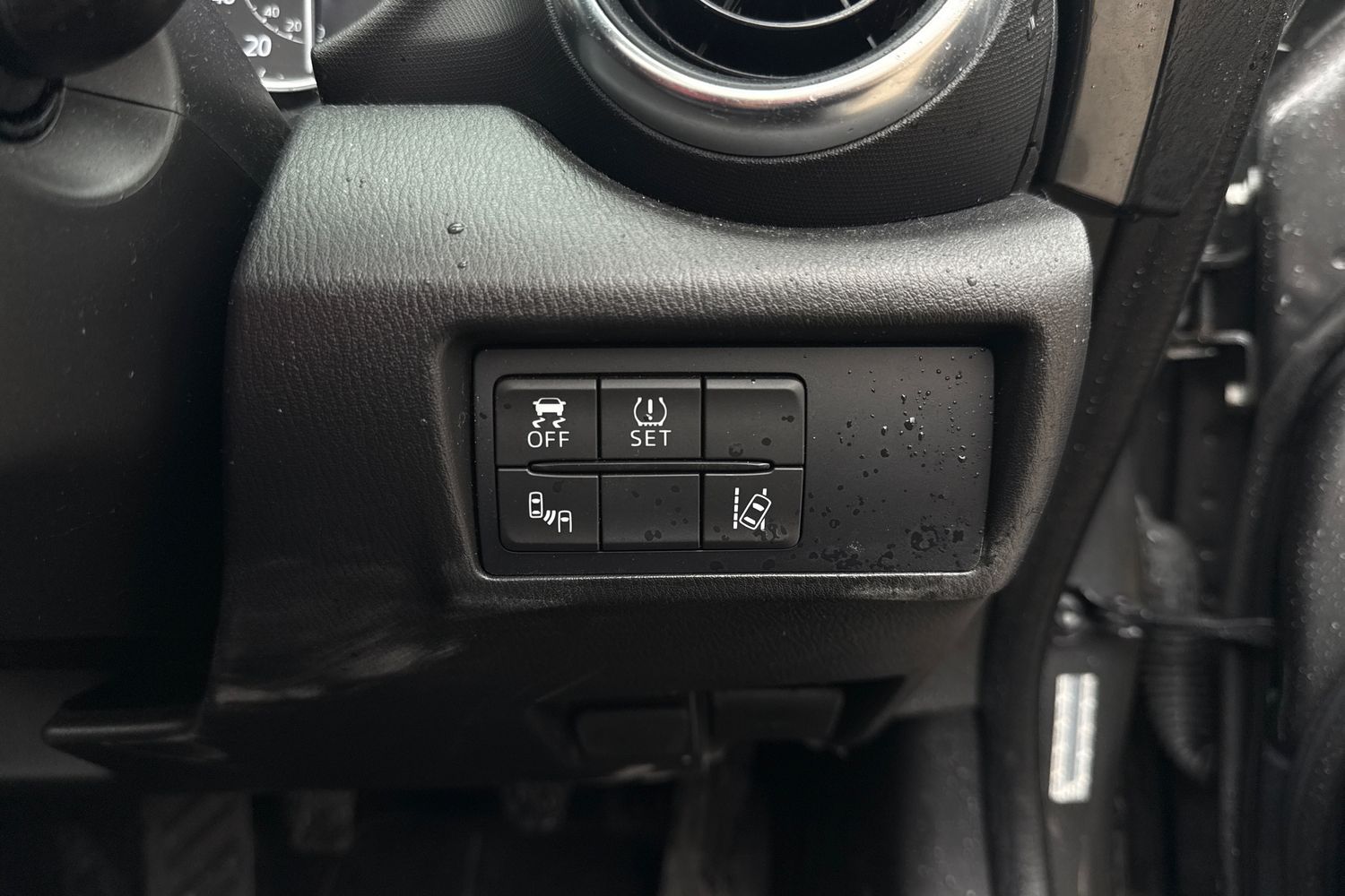 Used Mazda MX-5 2017 for sale - 76320427: Photo 11