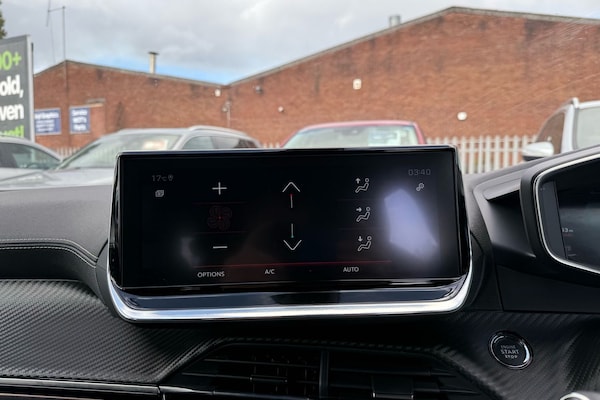 Used Peugeot 2008 2020 for sale - 75440637: Photo 7
