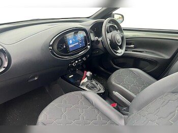 Used Toyota Aygo X 2022 for sale - 76205383: Photo 4