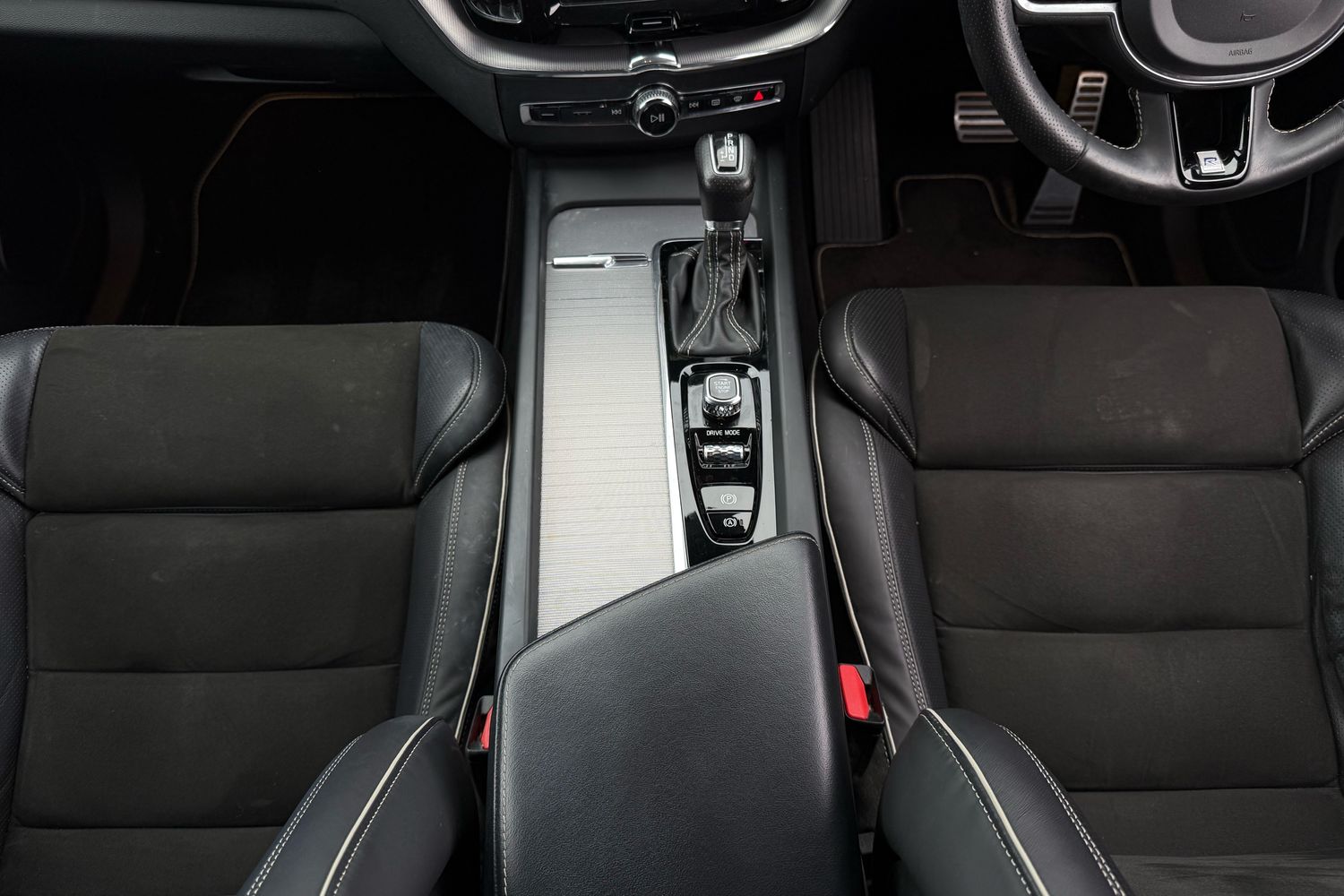 Used Volvo XC60 2018 for sale - 75995989: Photo 9