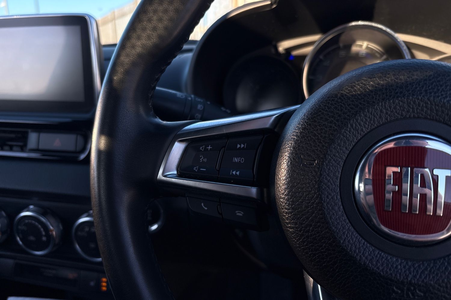 Used Fiat 124 Spider 2017 for sale - 77515185: Photo 10