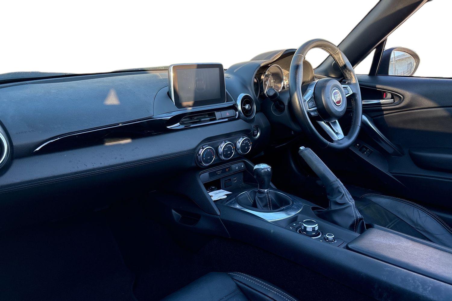 Used Fiat 124 Spider 2017 for sale - 77515185: Photo 4