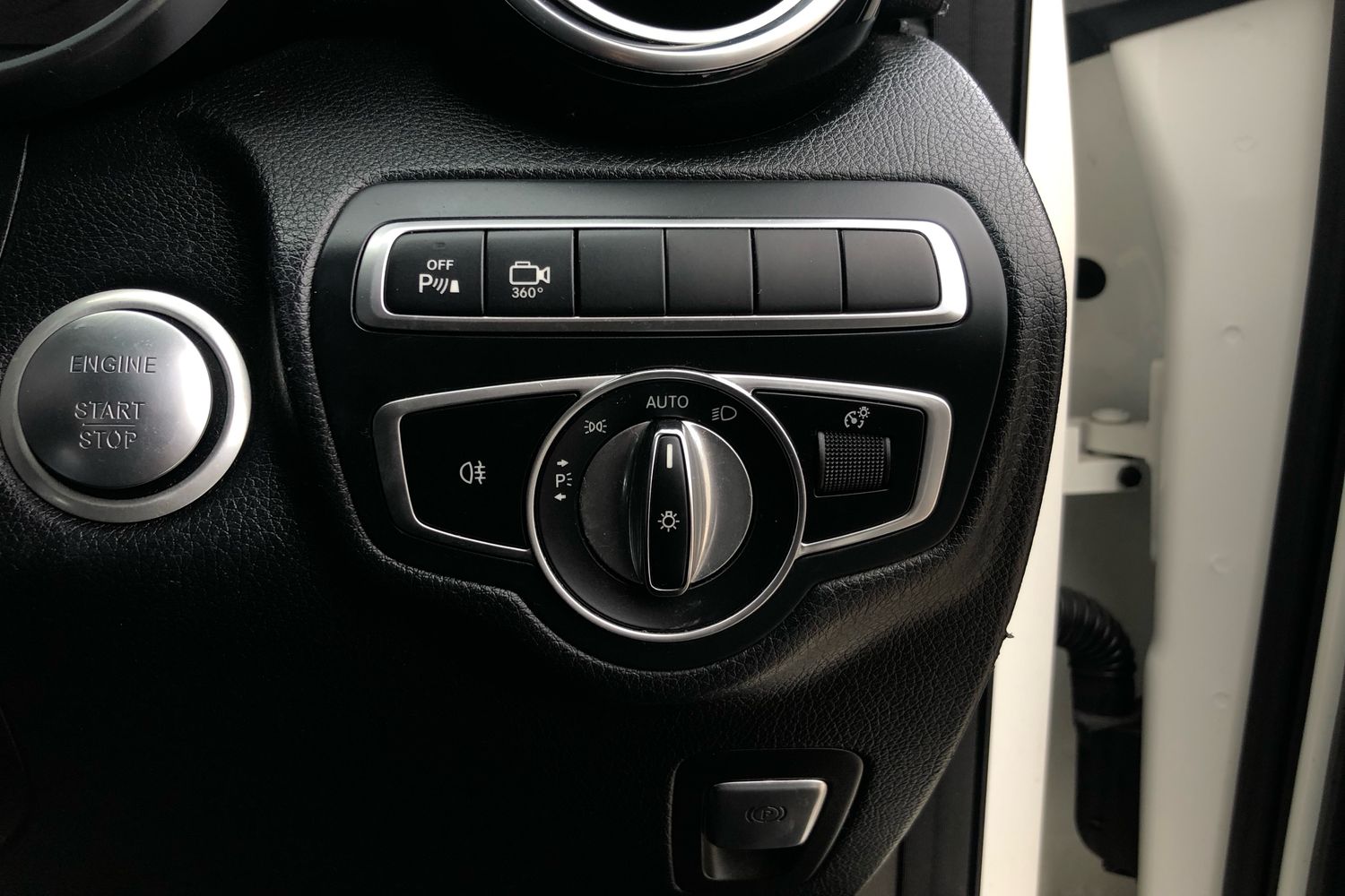 Used Mercedes-Benz GLC 2019 for sale - 77361934: Photo 12