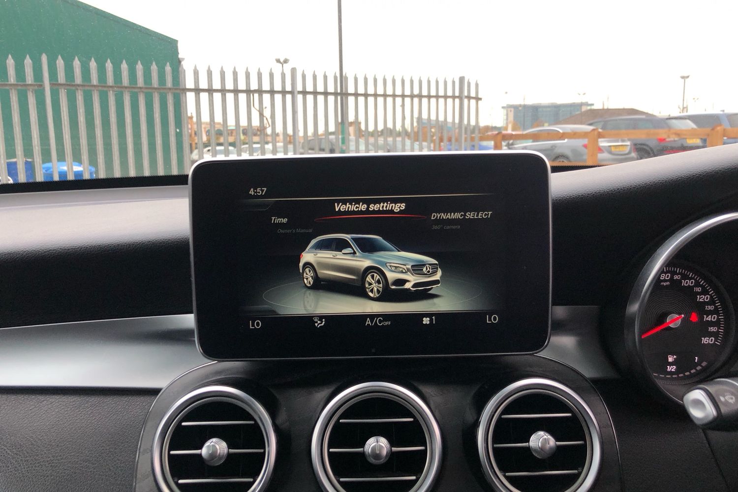 Used Mercedes-Benz GLC 2019 for sale - 77361934: Photo 6