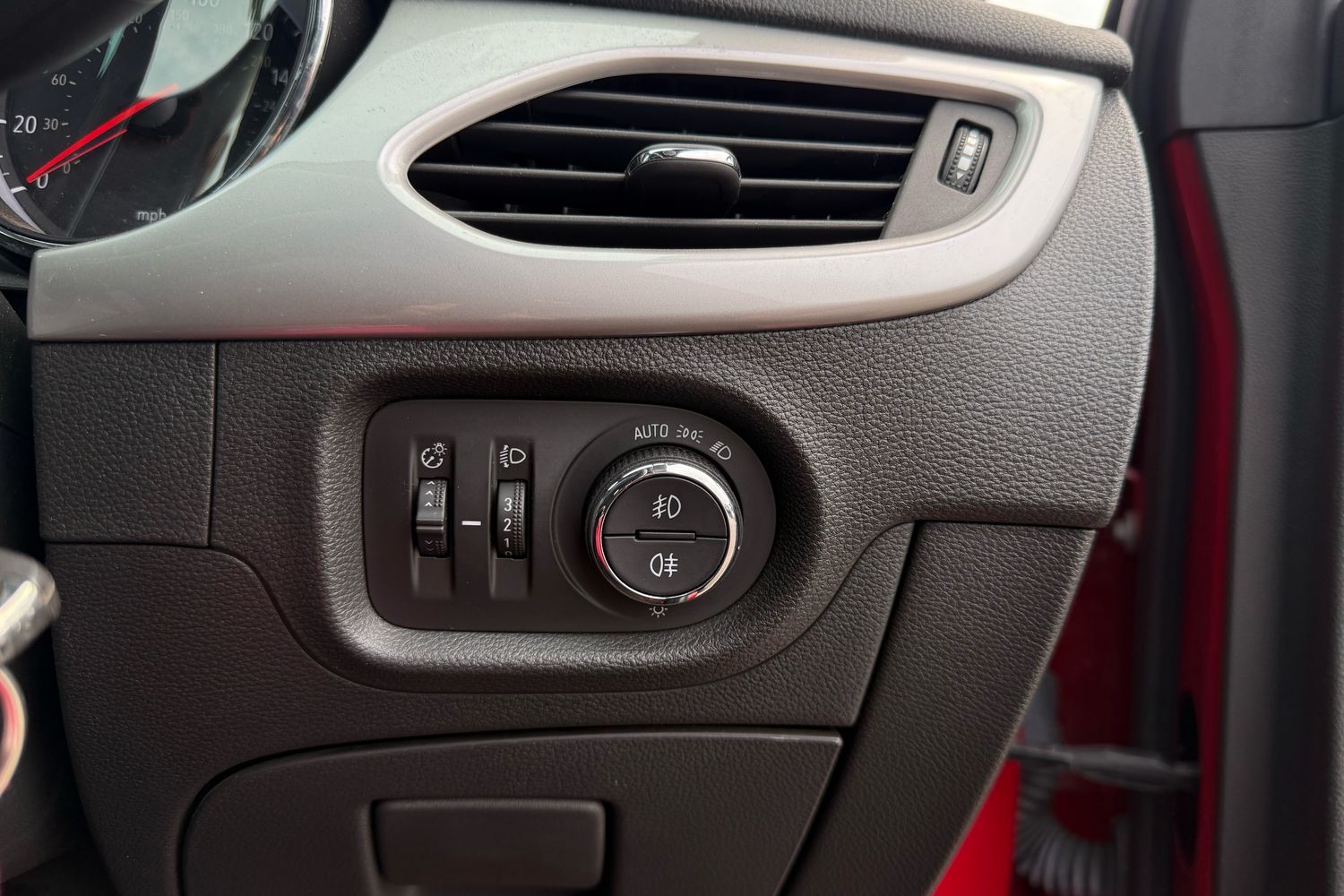 Used Vauxhall Astra 2021 for sale - 76205384: Photo 11