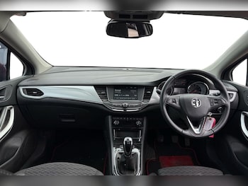 Used Vauxhall Astra 2021 for sale - 76205384: Photo 2