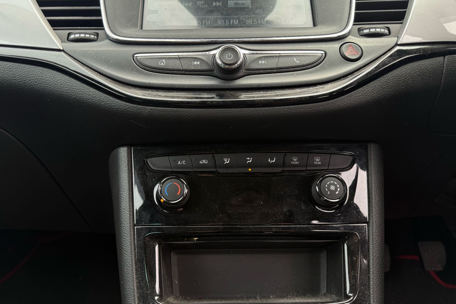 Used Vauxhall Astra 2021 for sale - 76205384: Photo 3