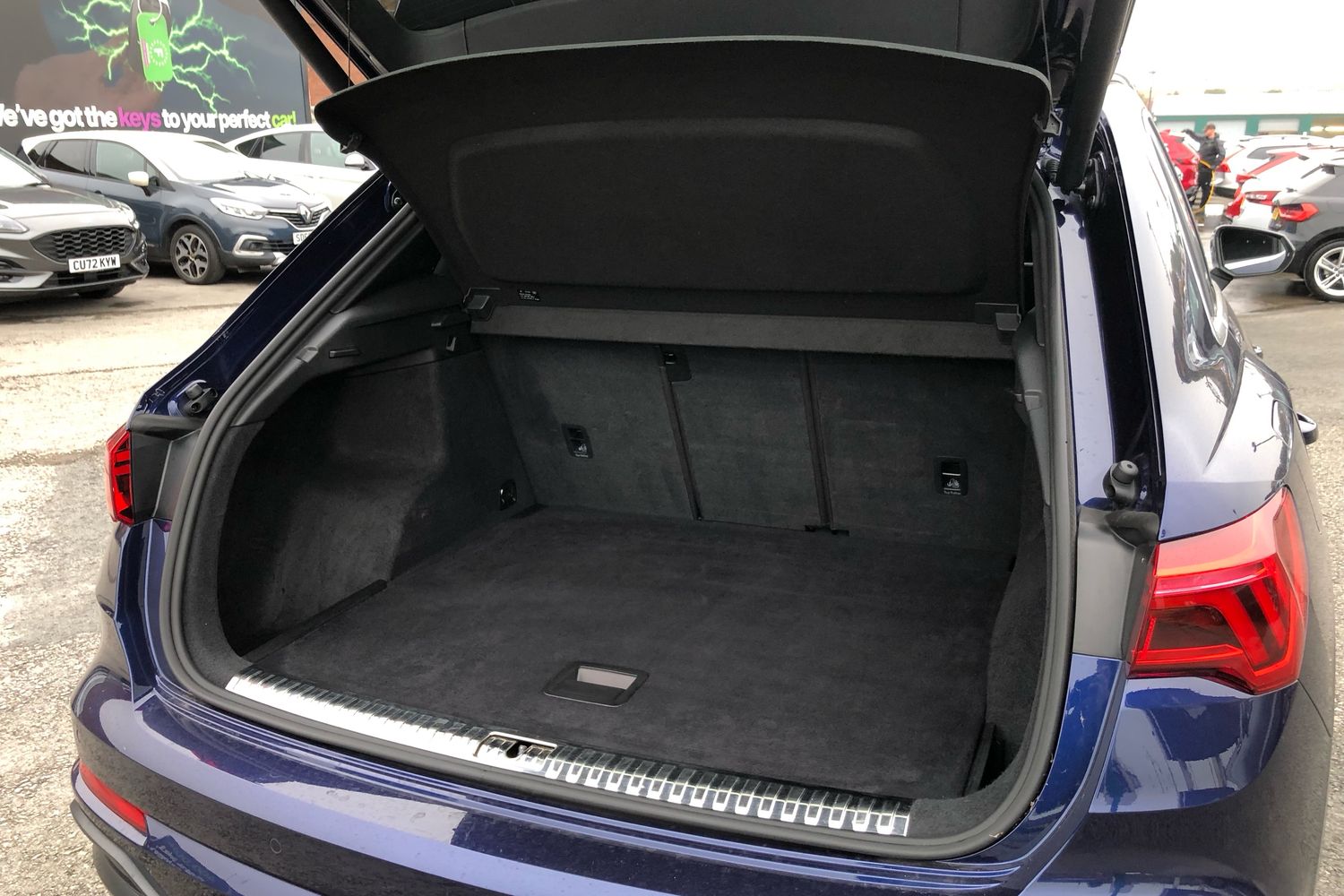 Used Audi Q3 2021 for sale - 75871831: Photo 15