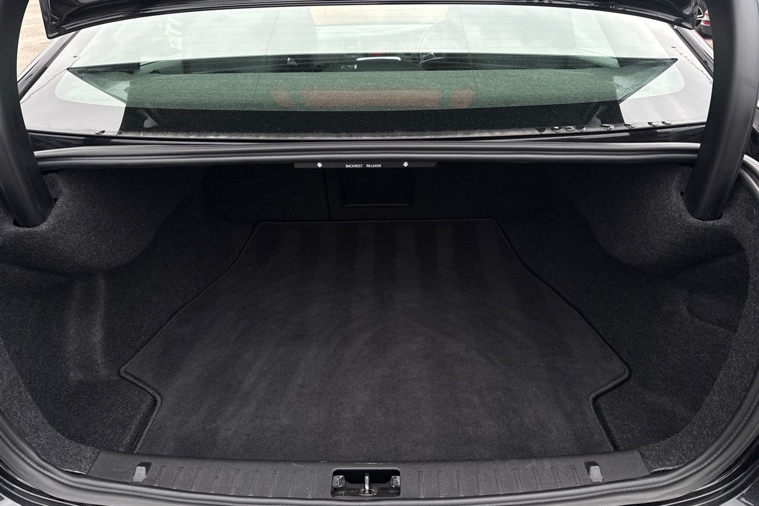 Used Volvo S60 2018 for sale - 77680080: Photo 17