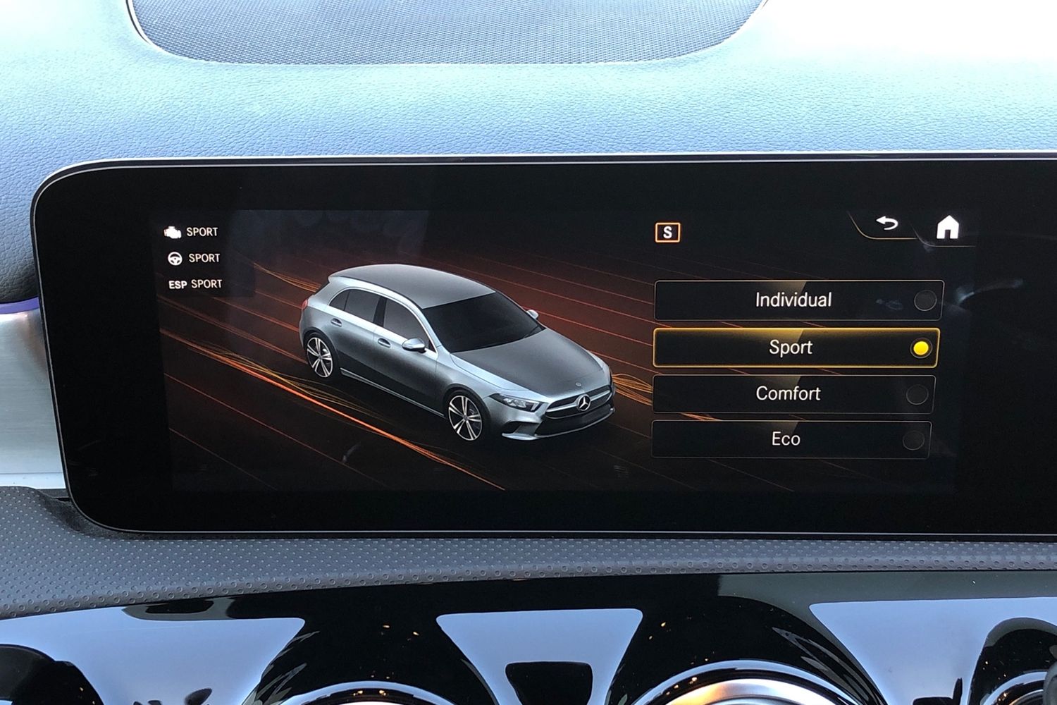 Used Mercedes-Benz A-Class 2020 for sale - 77774109: Photo 12