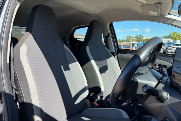 Used Toyota AYGO 2020 for sale - 75627917: Photo 13