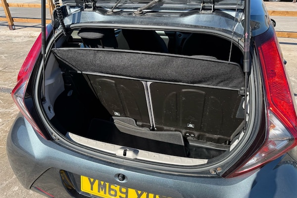 Used Toyota AYGO 2020 for sale - 75627917: Photo 15