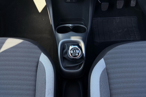 Used Toyota AYGO 2020 for sale - 75627917: Photo 8