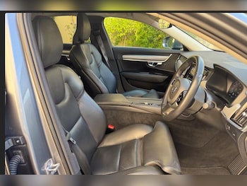 Used Volvo S90 2020 for sale - 79308712: Photo