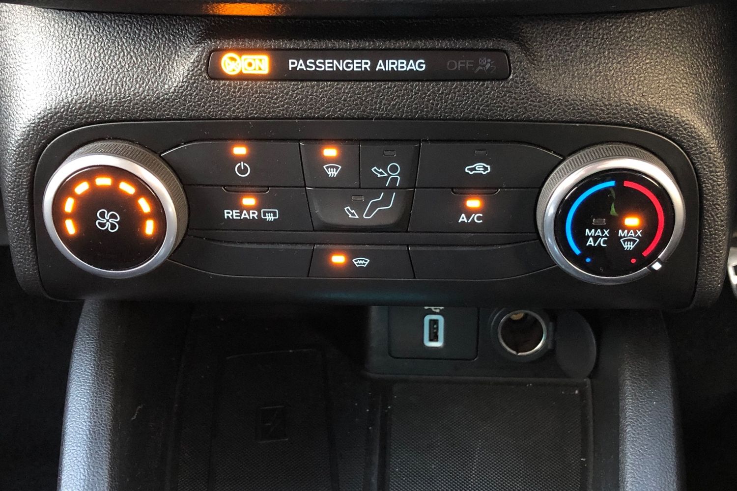 Used Ford Focus 2019 for sale - 76929280: Photo 11