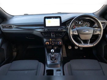 Used Ford Focus 2019 for sale - 76929280: Photo