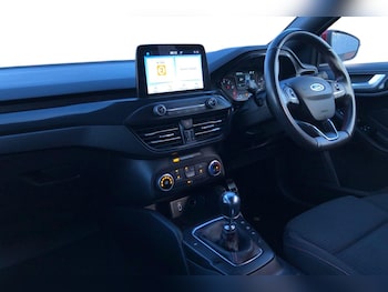 Used Ford Focus 2019 for sale - 76929280: Photo