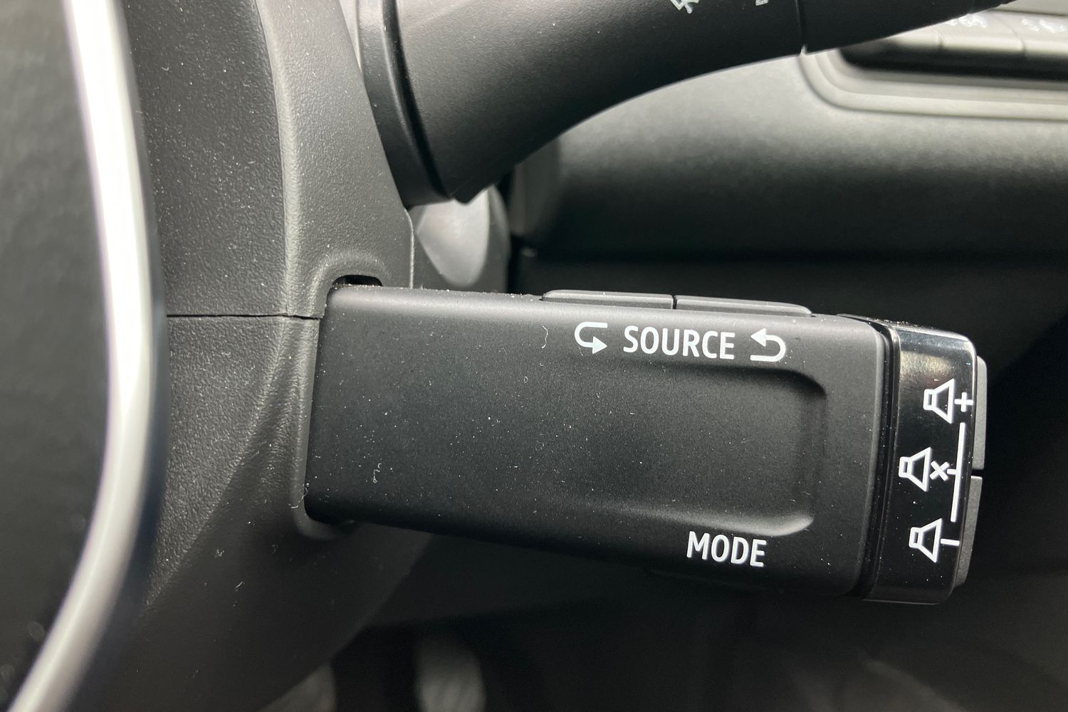 Used Renault Captur 2023 for sale - 78029526: Photo 16