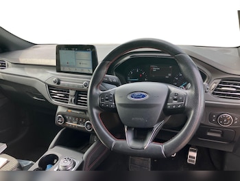 Used Ford Focus 2018 for sale - 78794328: Photo
