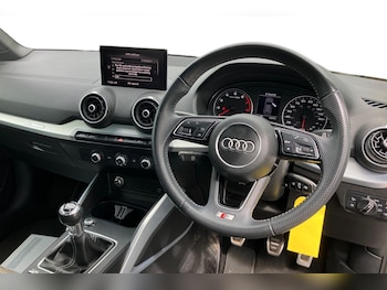 Used Audi Q2 2018 for sale - 78641598: Photo