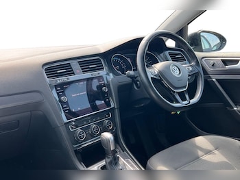 Used Volkswagen Golf 2020 for sale - 79191596: Photo