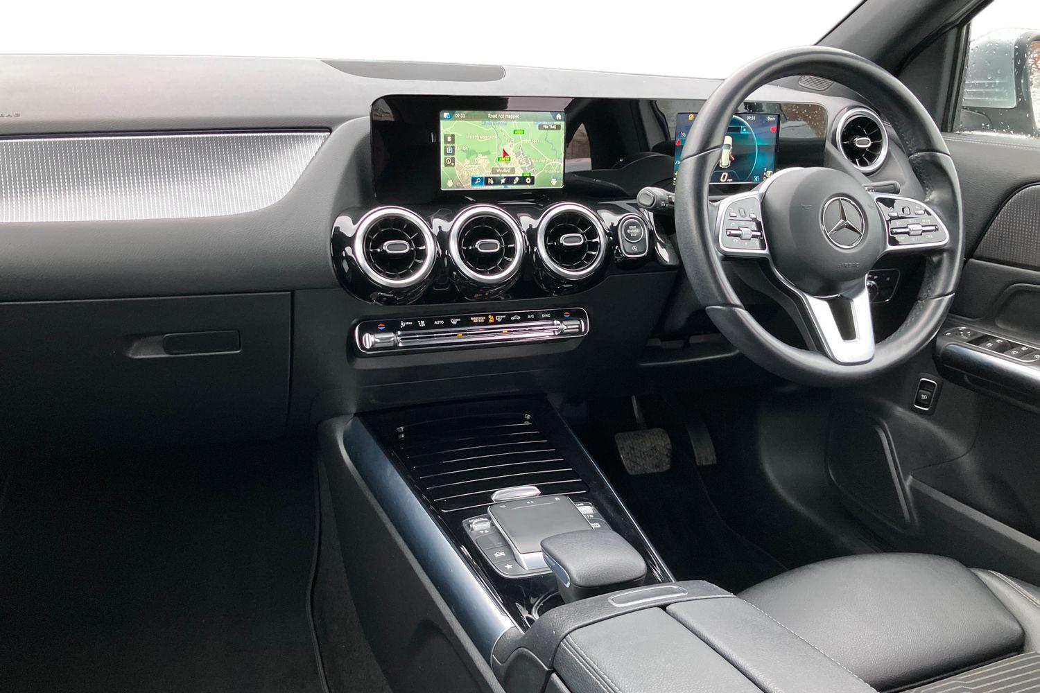 Used Mercedes-Benz GLA 2020 for sale - 76767860: Photo 4