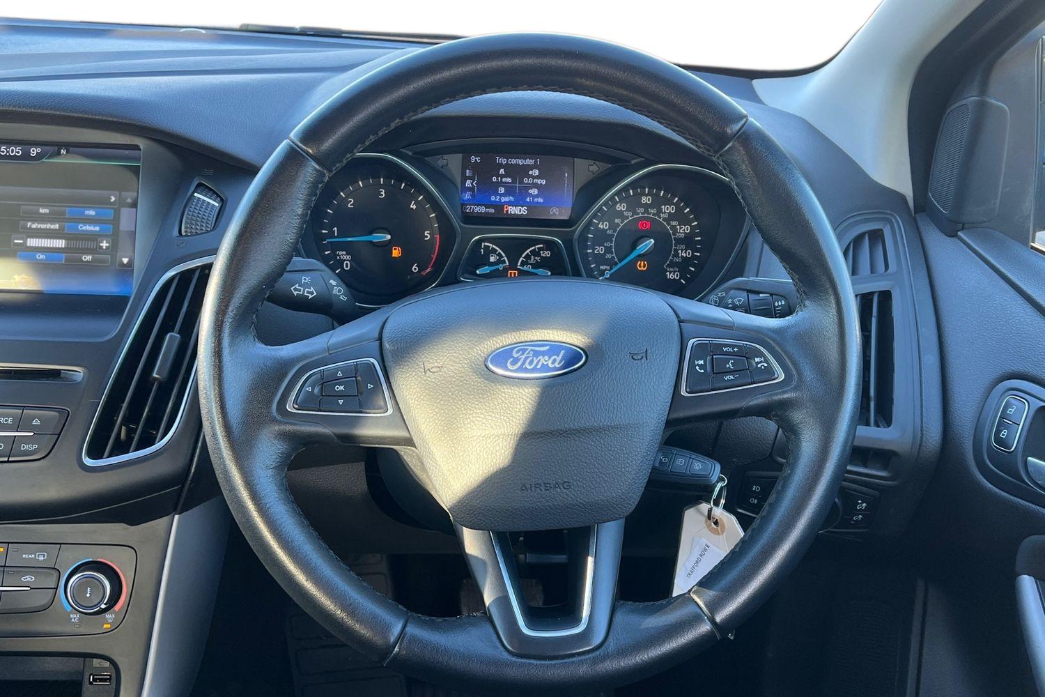 Used Ford Focus 2016 for sale - 77226563: Photo 5