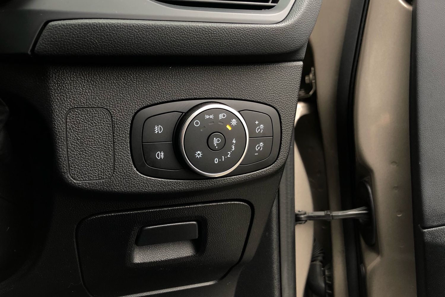Used Ford Focus 2019 for sale - 75754054: Photo 11