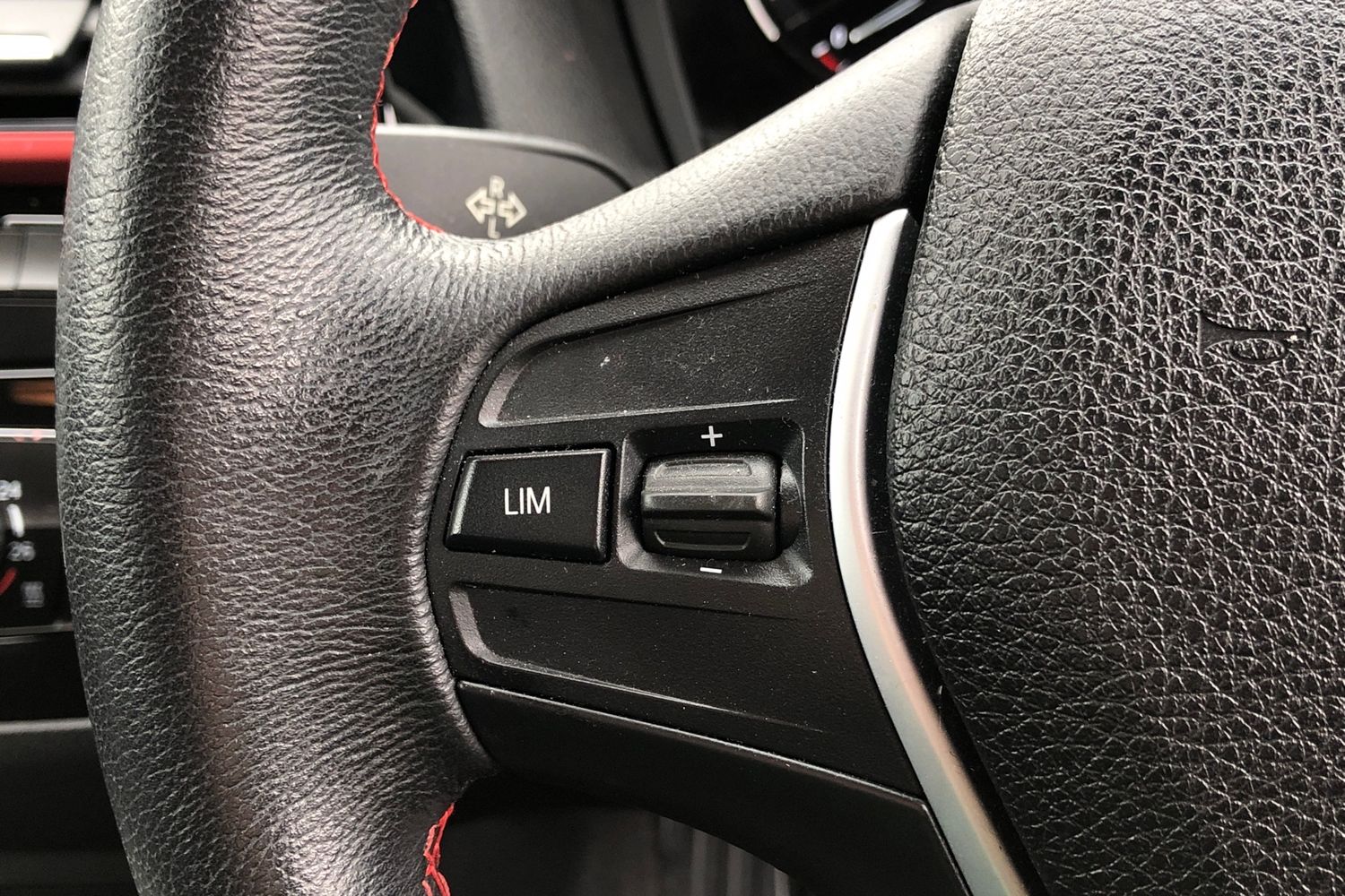 Used BMW 1 Series 2018 for sale - 76488402: Photo 6