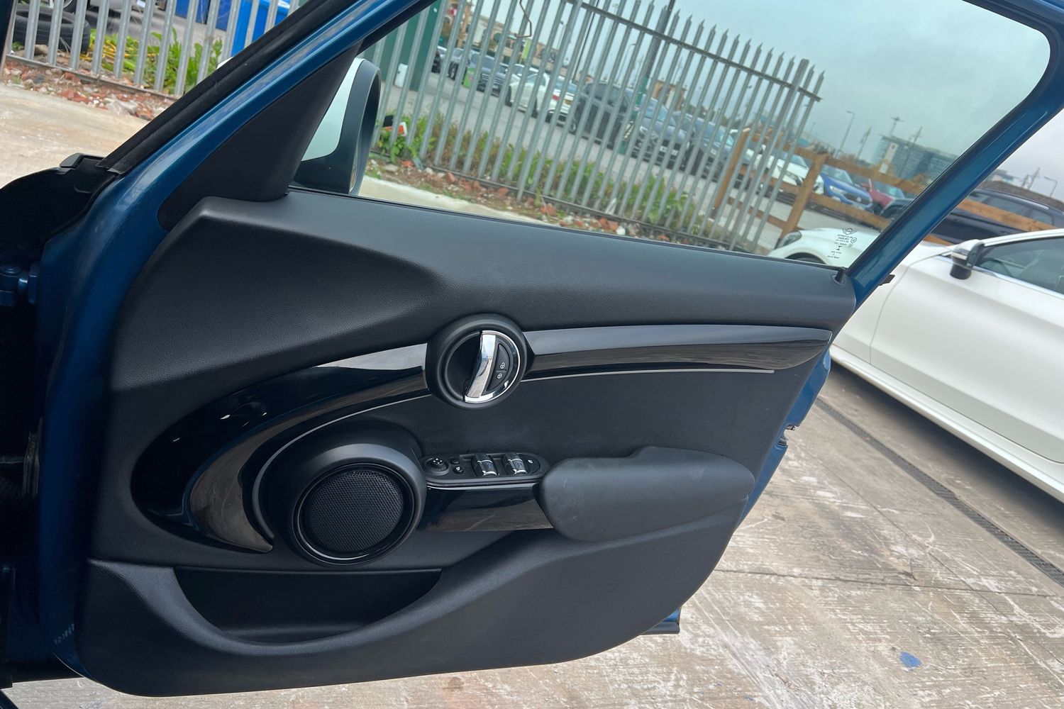 Used MINI Hatch 2021 for sale - 76844654: Photo 11