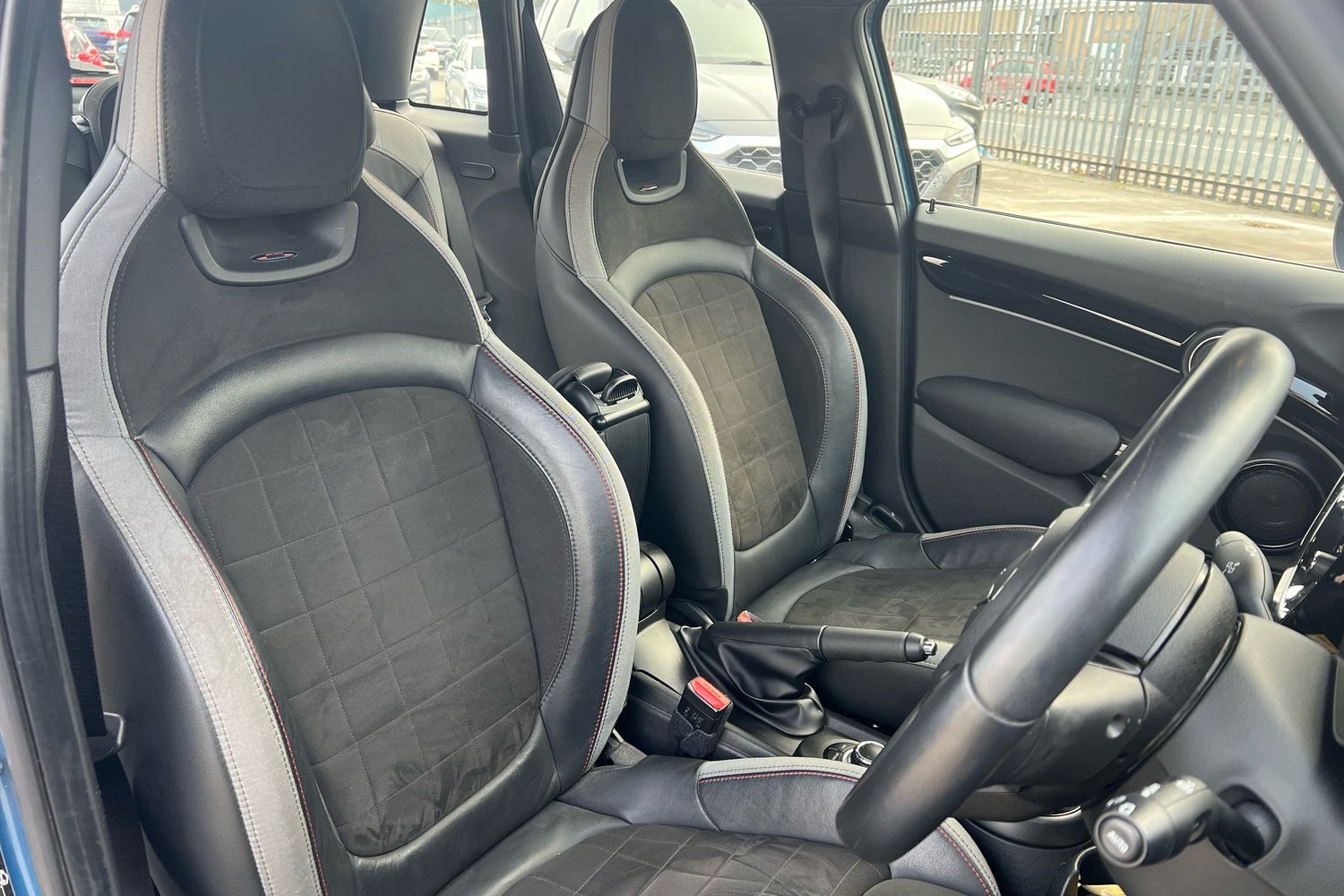 Used MINI Hatch 2021 for sale - 76844654: Photo 12