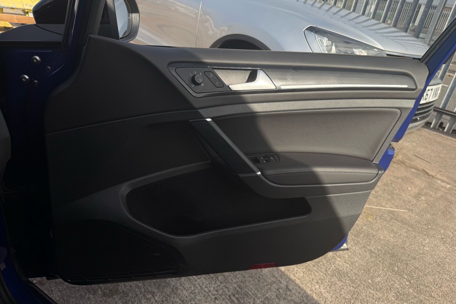 Used Volkswagen Golf 2019 for sale - 75754105: Photo 12