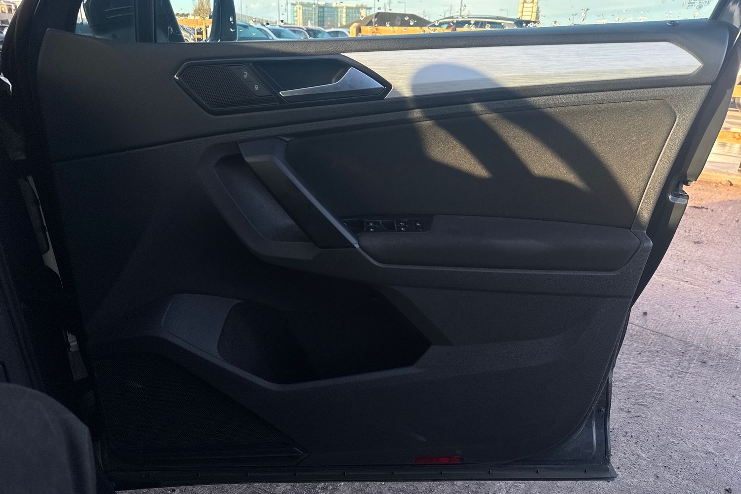 Used Volkswagen Tiguan 2018 for sale - 76739511: Photo 11