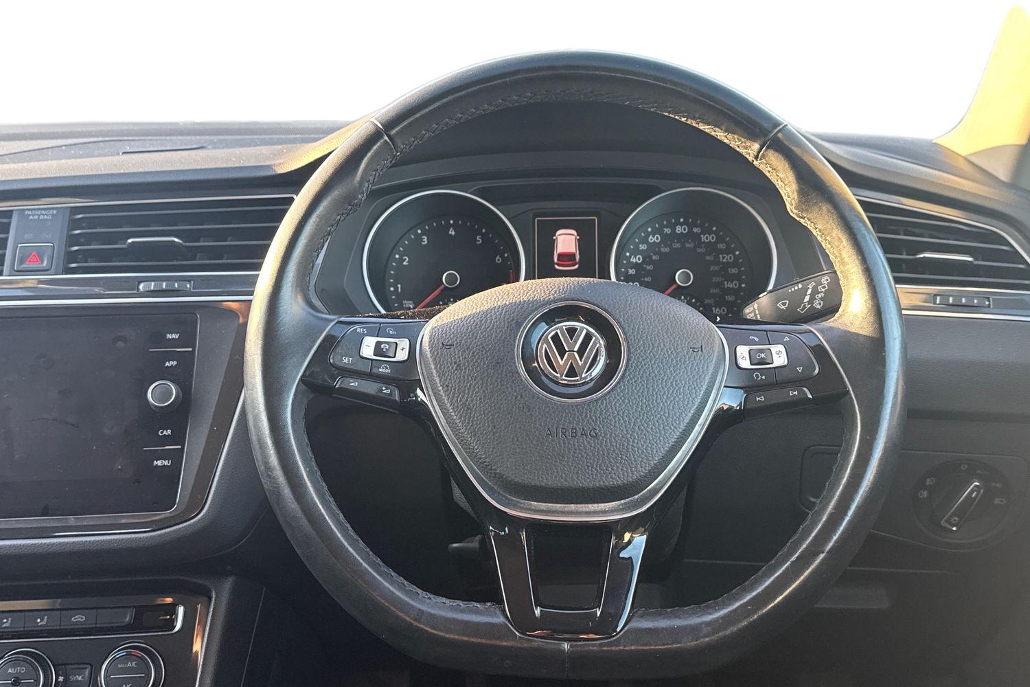 Used Volkswagen Tiguan 2018 for sale - 76739511: Photo 5
