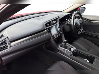 Used Honda Civic 2019 for sale - 76774562: Photo