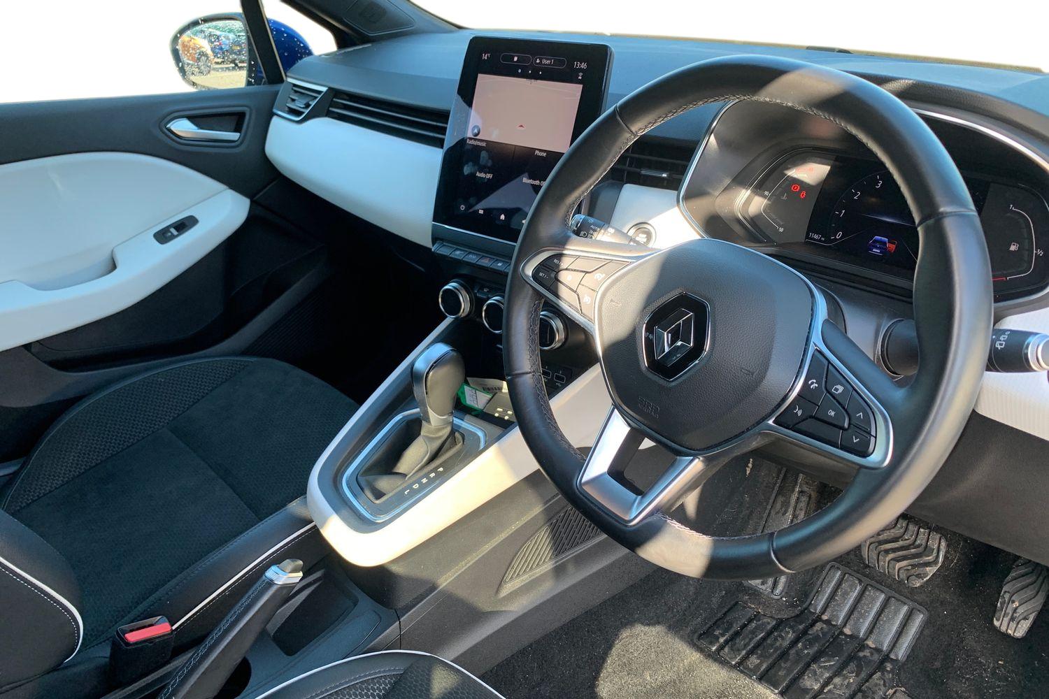 Used Renault Clio 2021 for sale - 77928994: Photo 3