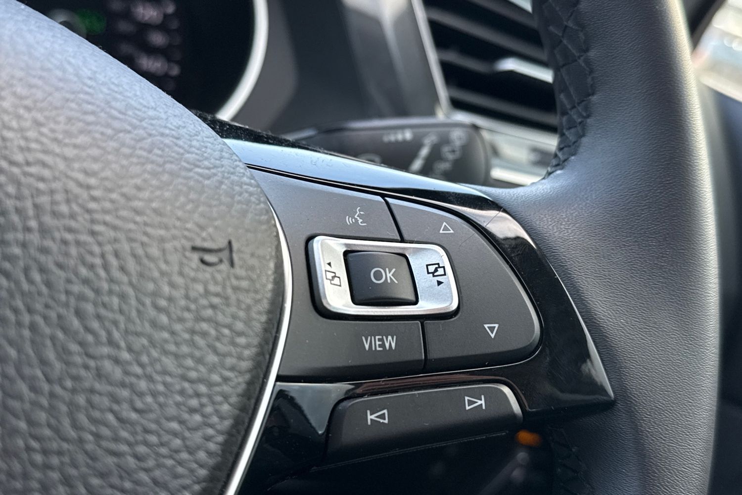 Used Volkswagen Tiguan 2020 for sale - 77463103: Photo 12