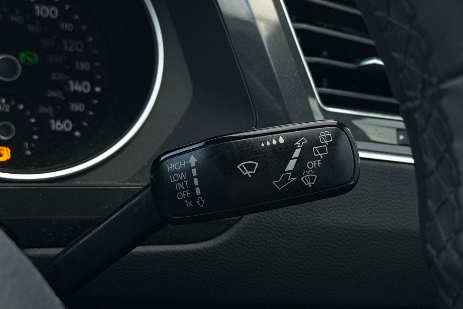 Used Volkswagen Tiguan 2020 for sale - 77463103: Photo 14