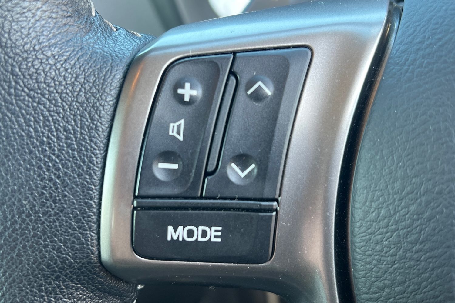 Used Toyota Yaris 2016 for sale - 76649261: Photo 14