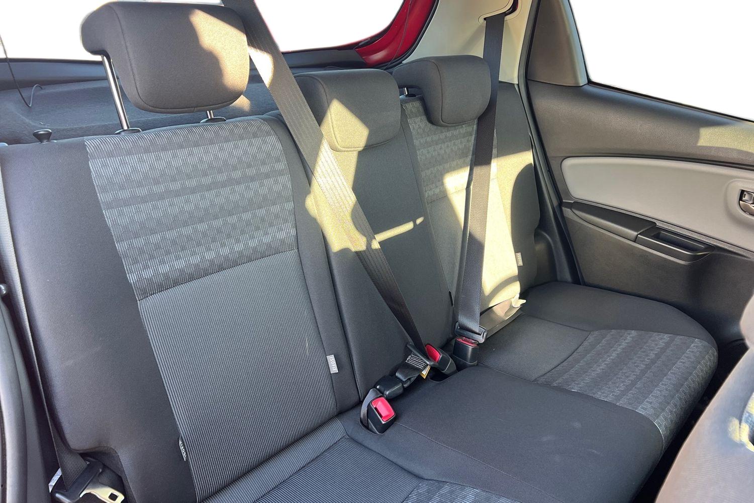 Used Toyota Yaris 2016 for sale - 76649261: Photo 23