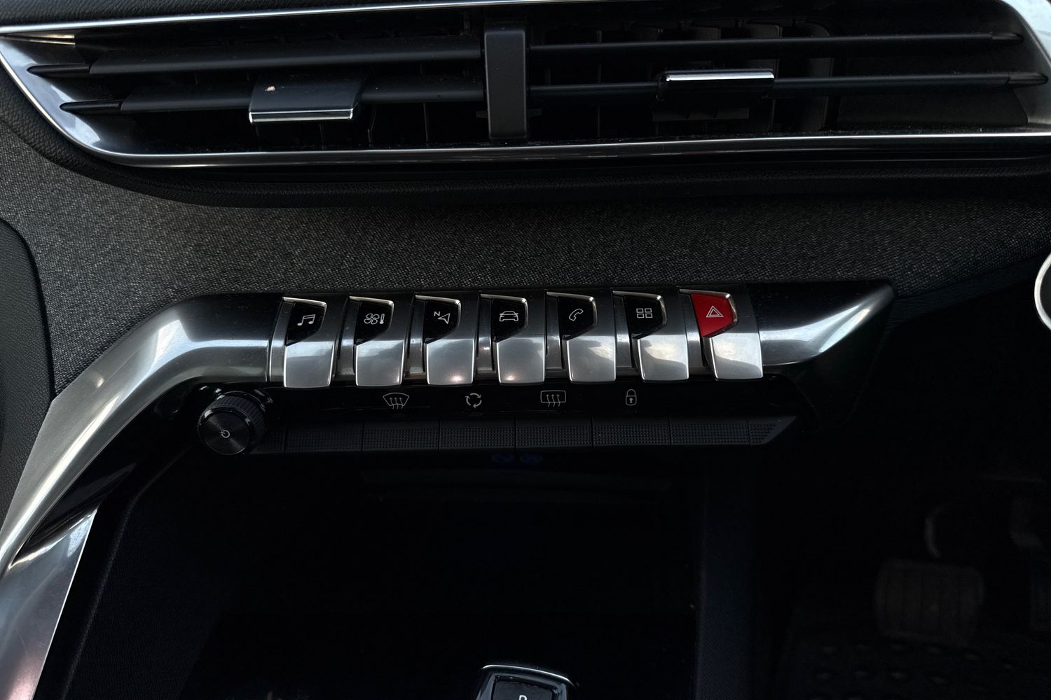 Used Peugeot 5008 2018 for sale - 76685752: Photo 7